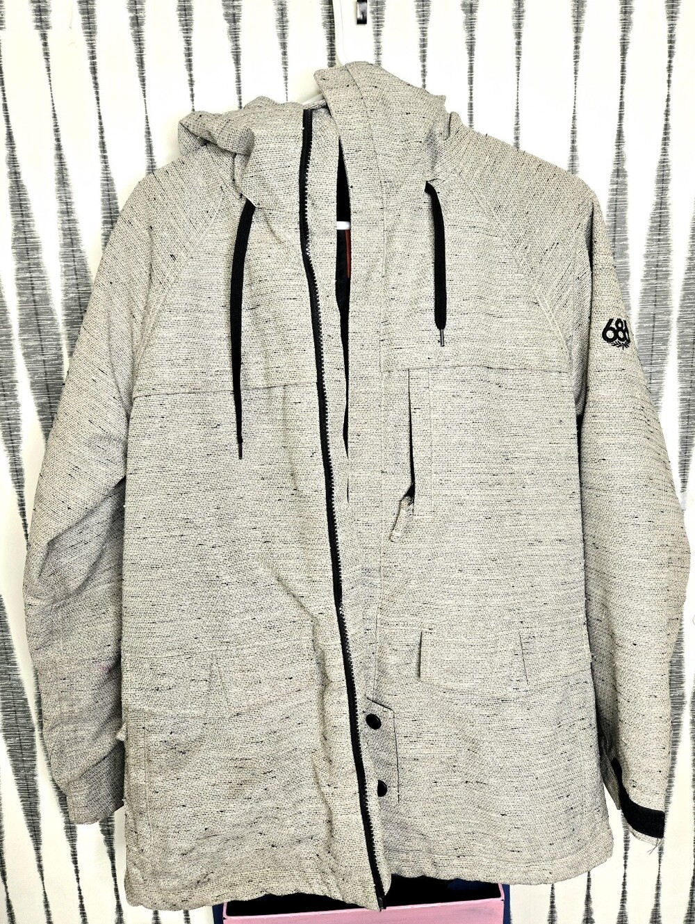 686 Technical Apparel Tan Gray Insulated Snowboard Ski Jacket Waterproof Winter